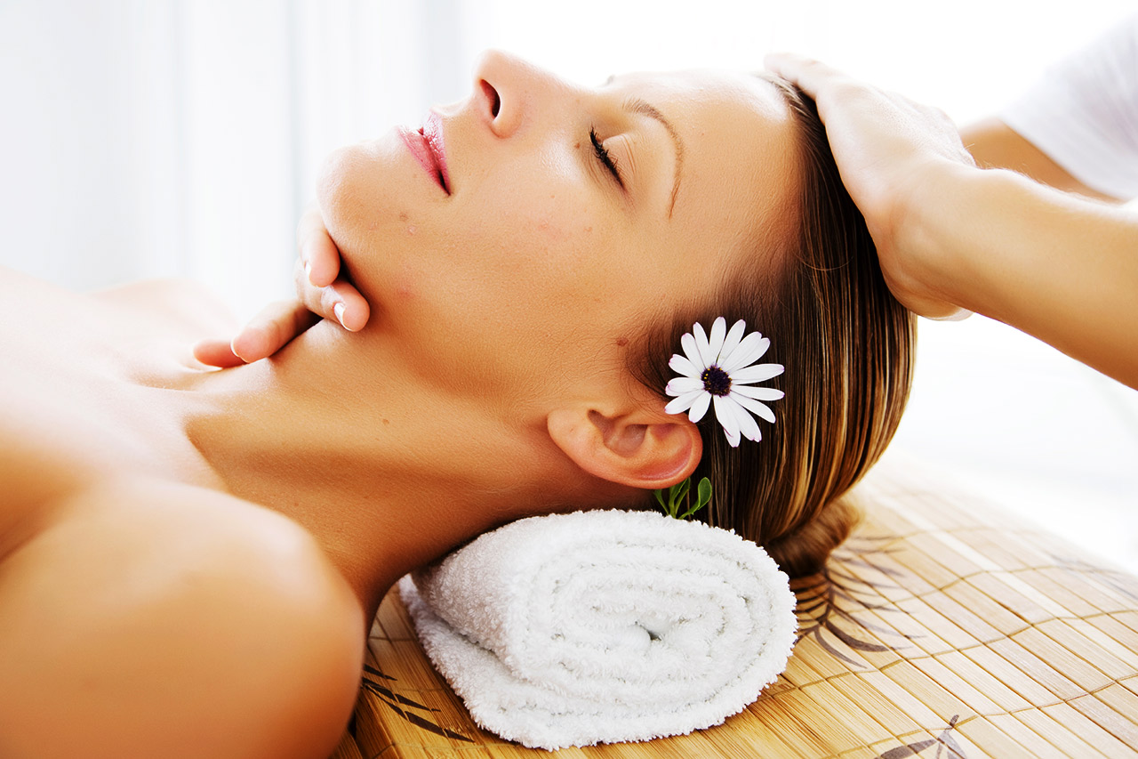 HOW-TO-FIND-THE-RIGHT-Massage-Therapist2